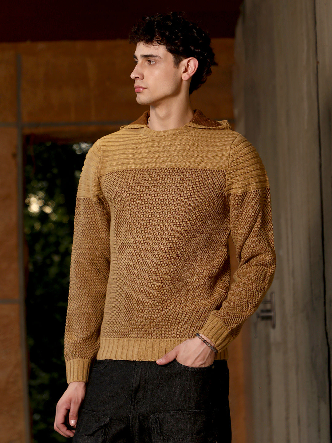 Textured Knit Pullover Sweater