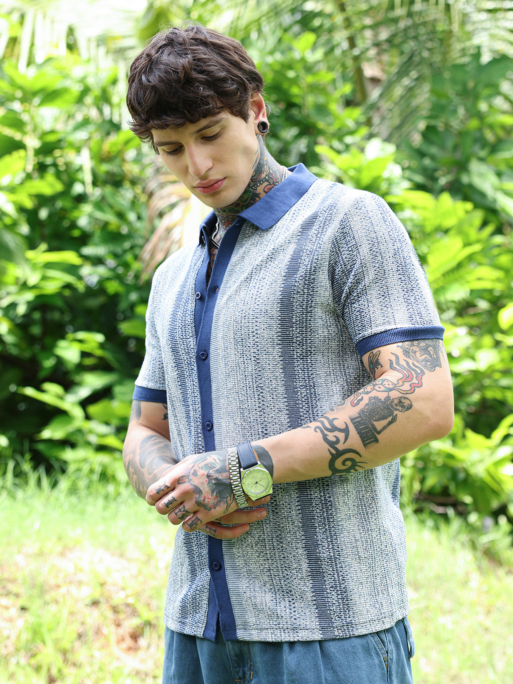 Textured Cotton Blend Cuban Collar Shirt With Vertical Stripes