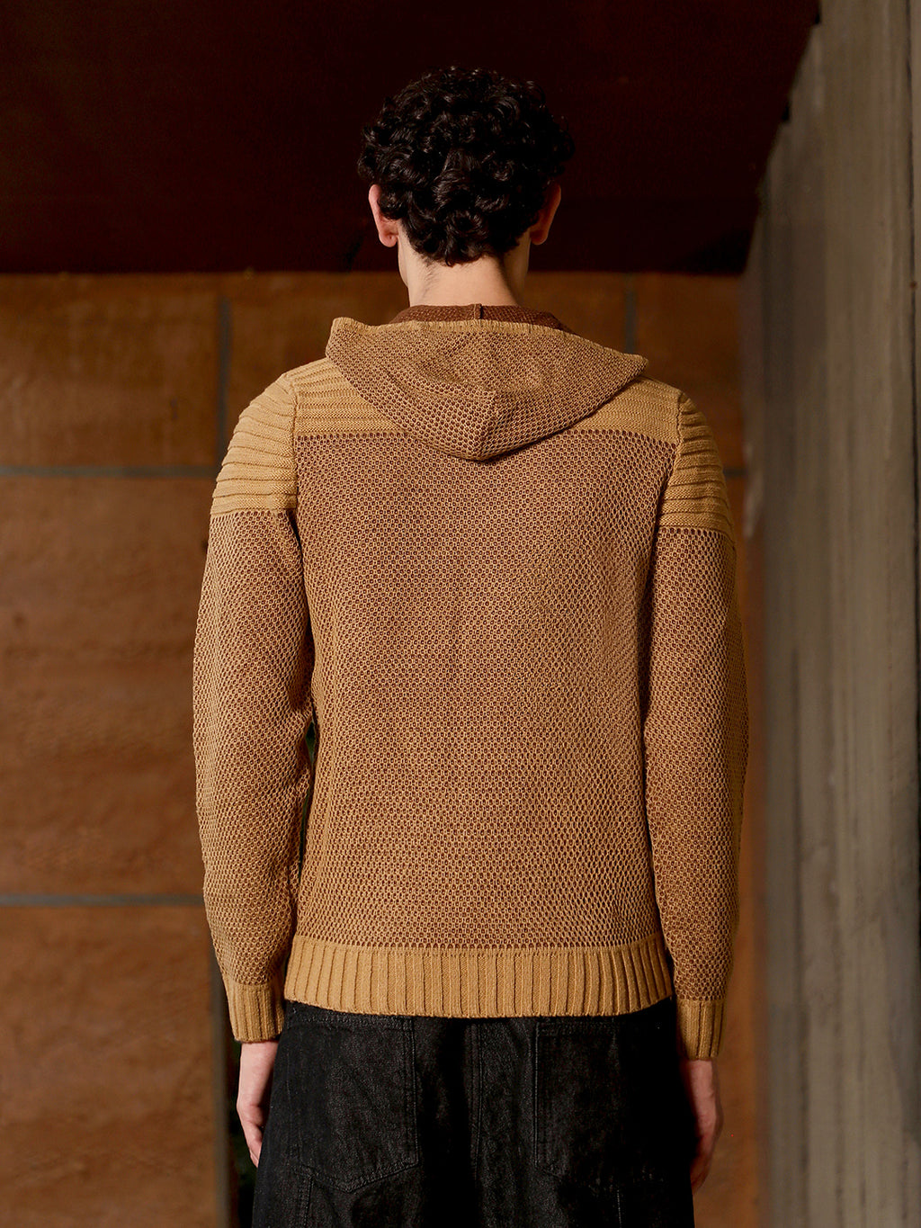 Textured Knit Pullover Sweater