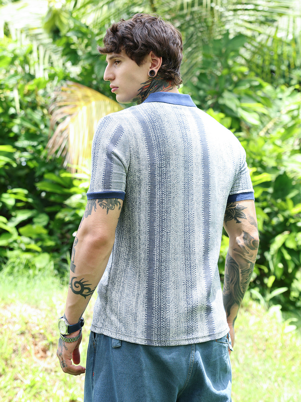 Textured Cotton Blend Cuban Collar Shirt With Vertical Stripes