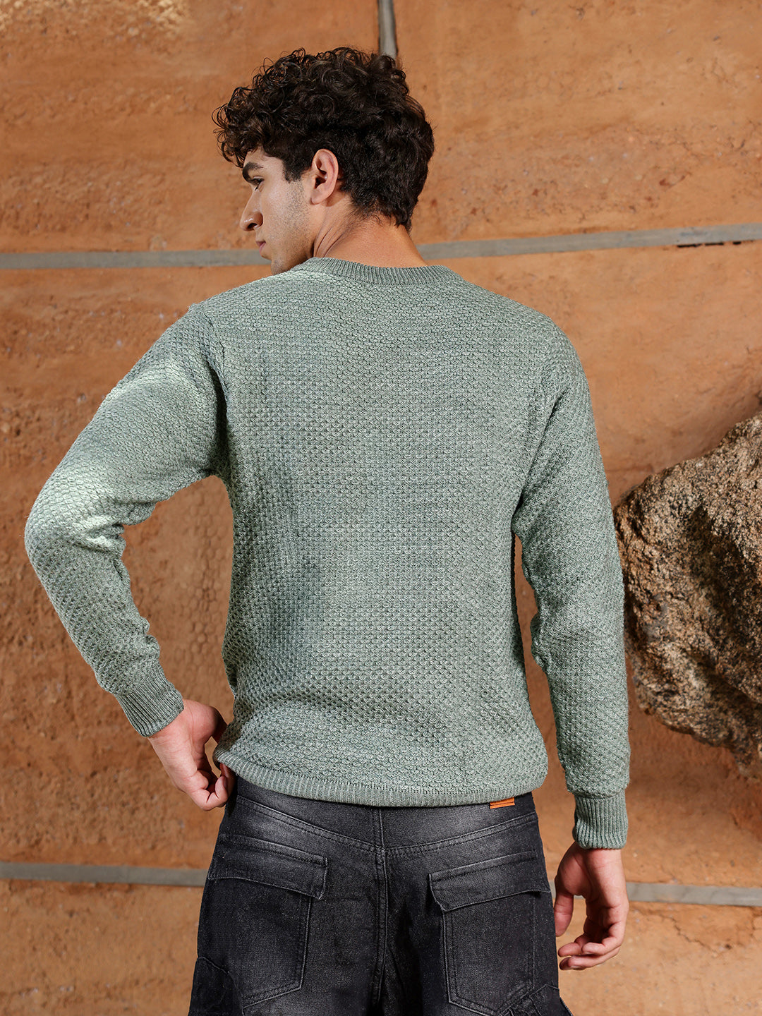 Textured Knit Pullover Sweater