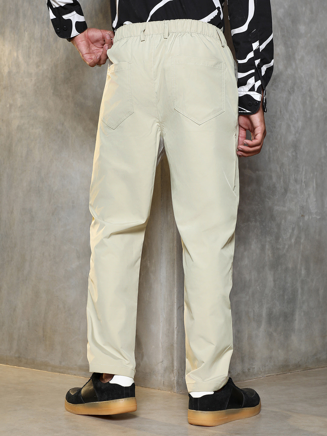 Lightweight - Pleated Parachute Trousers
