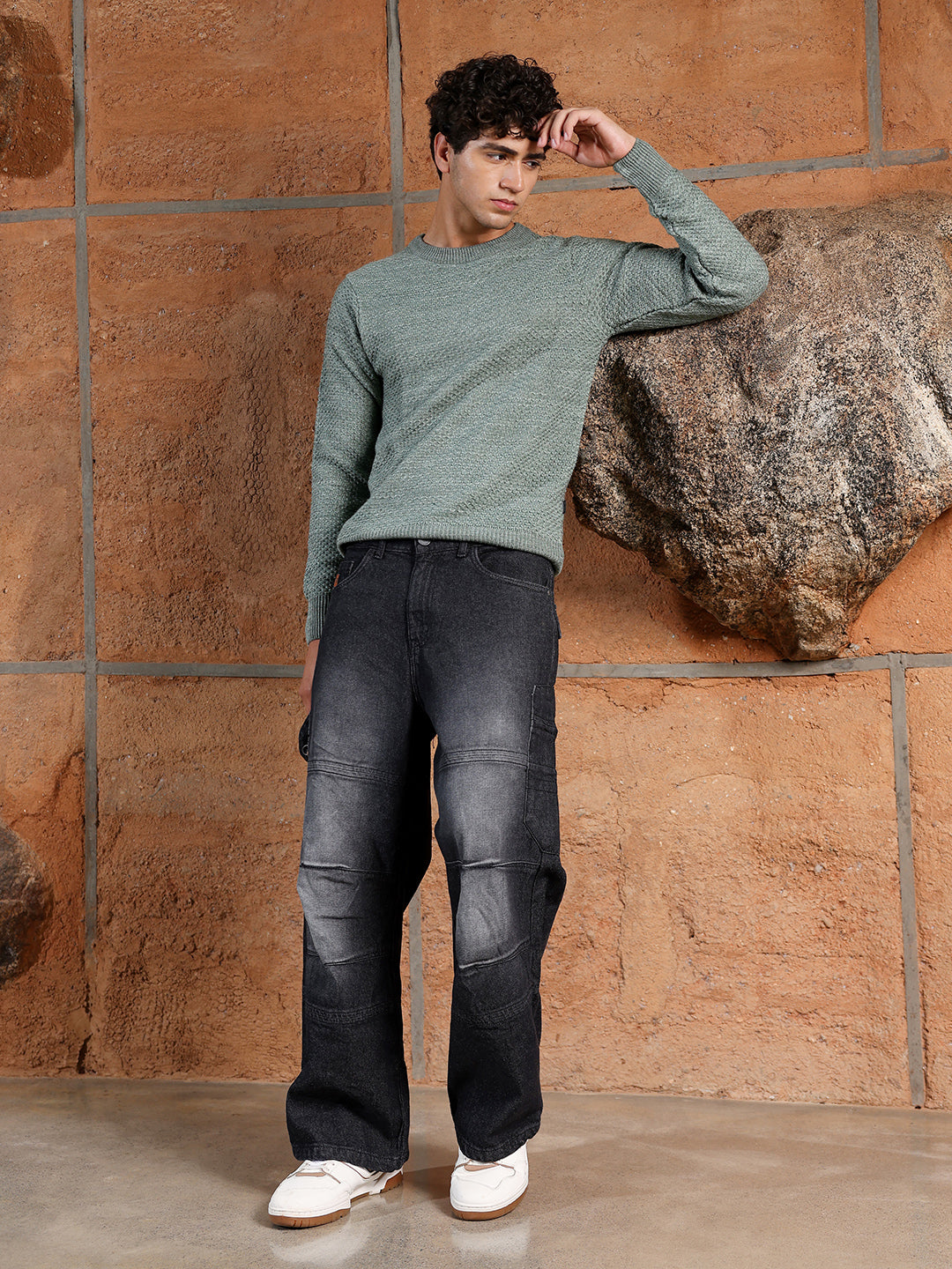 Textured Knit Pullover Sweater