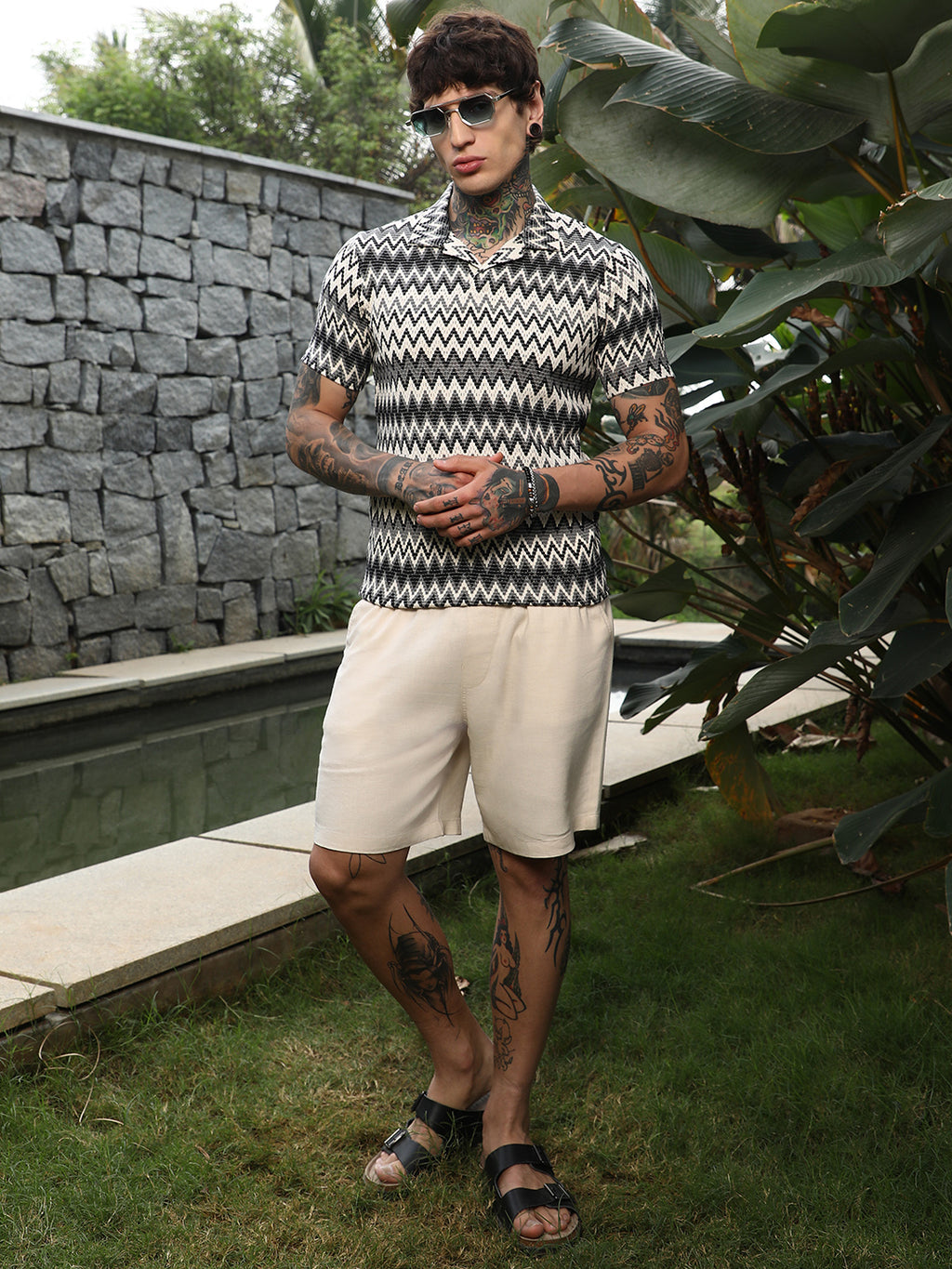 Zig-Zag Knit Polo T-Shirt