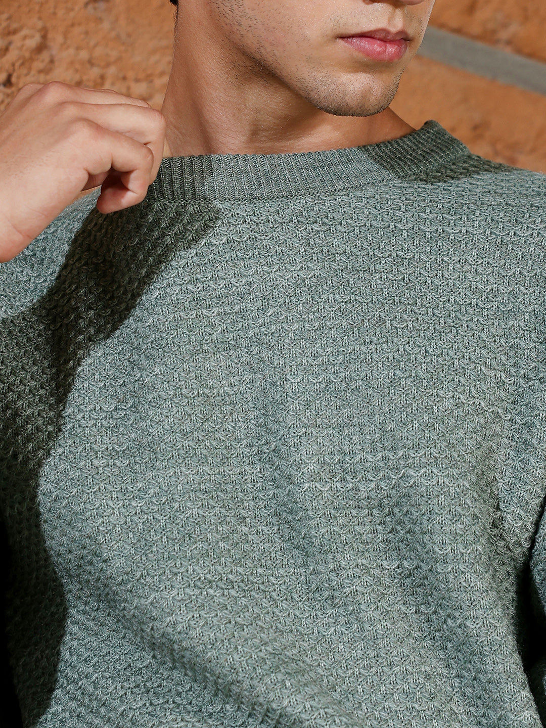 Textured Knit Pullover Sweater