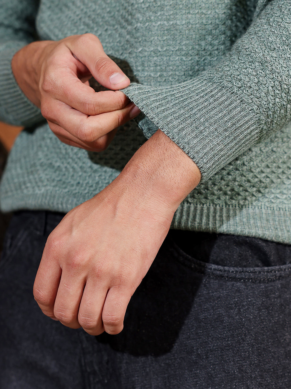 Textured Knit Pullover Sweater