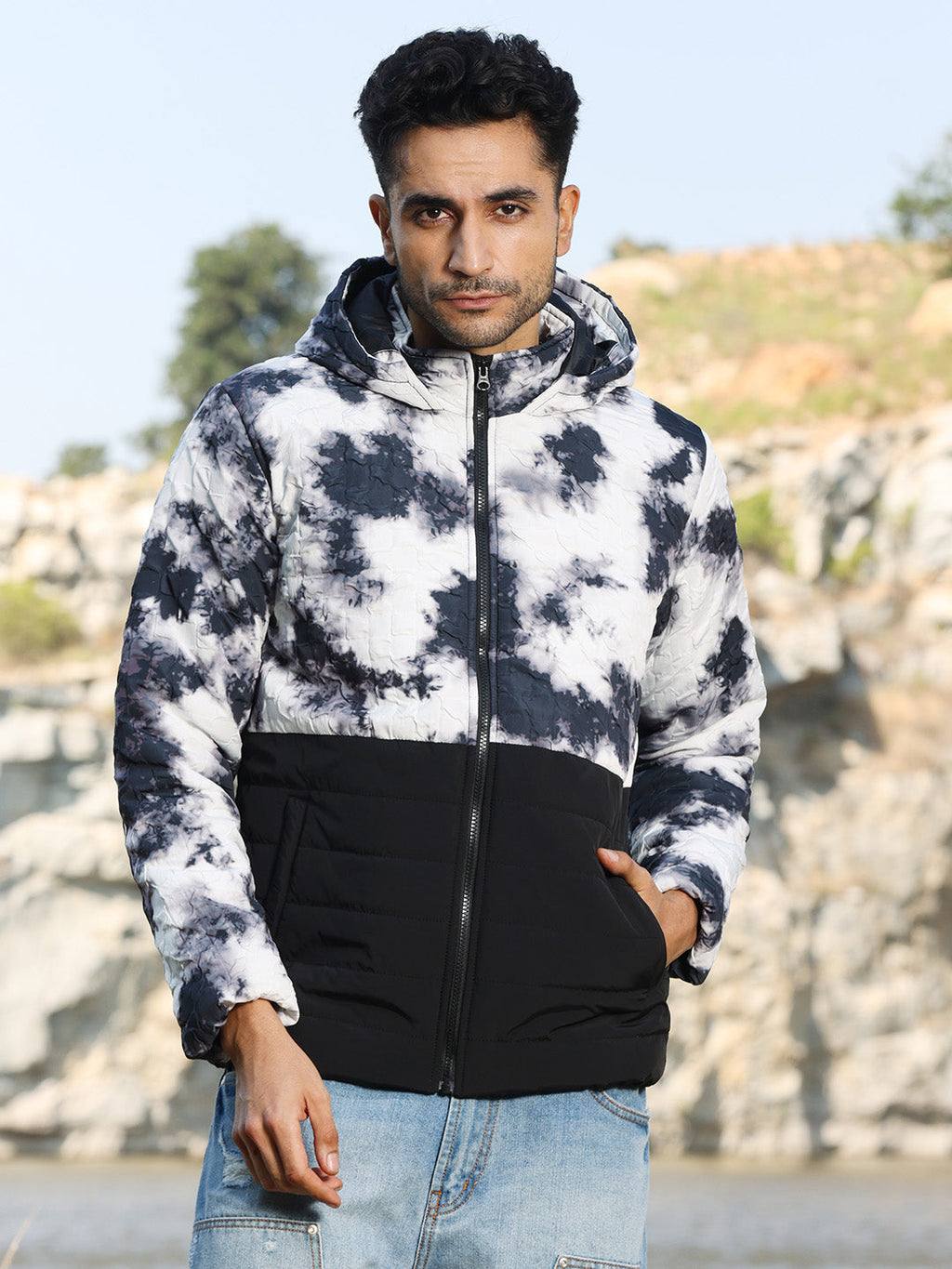 ₹2,249 Campus Sutra men's Black White Tie-Dye Block Puffer