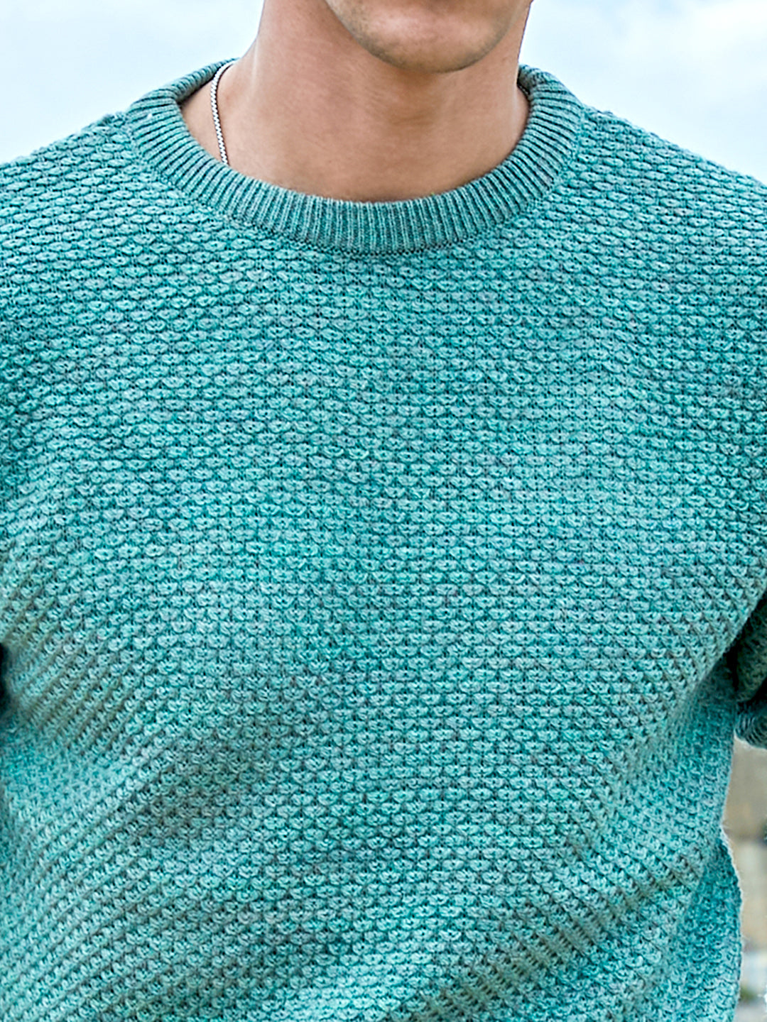 Men's Textured Knit Pullover Sweater