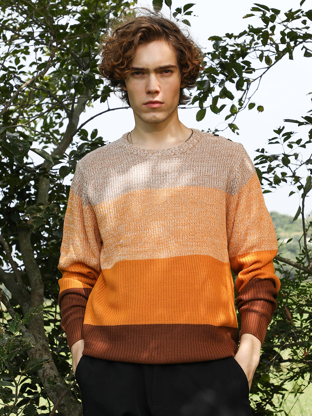 Contrast Panel Pullover Sweater