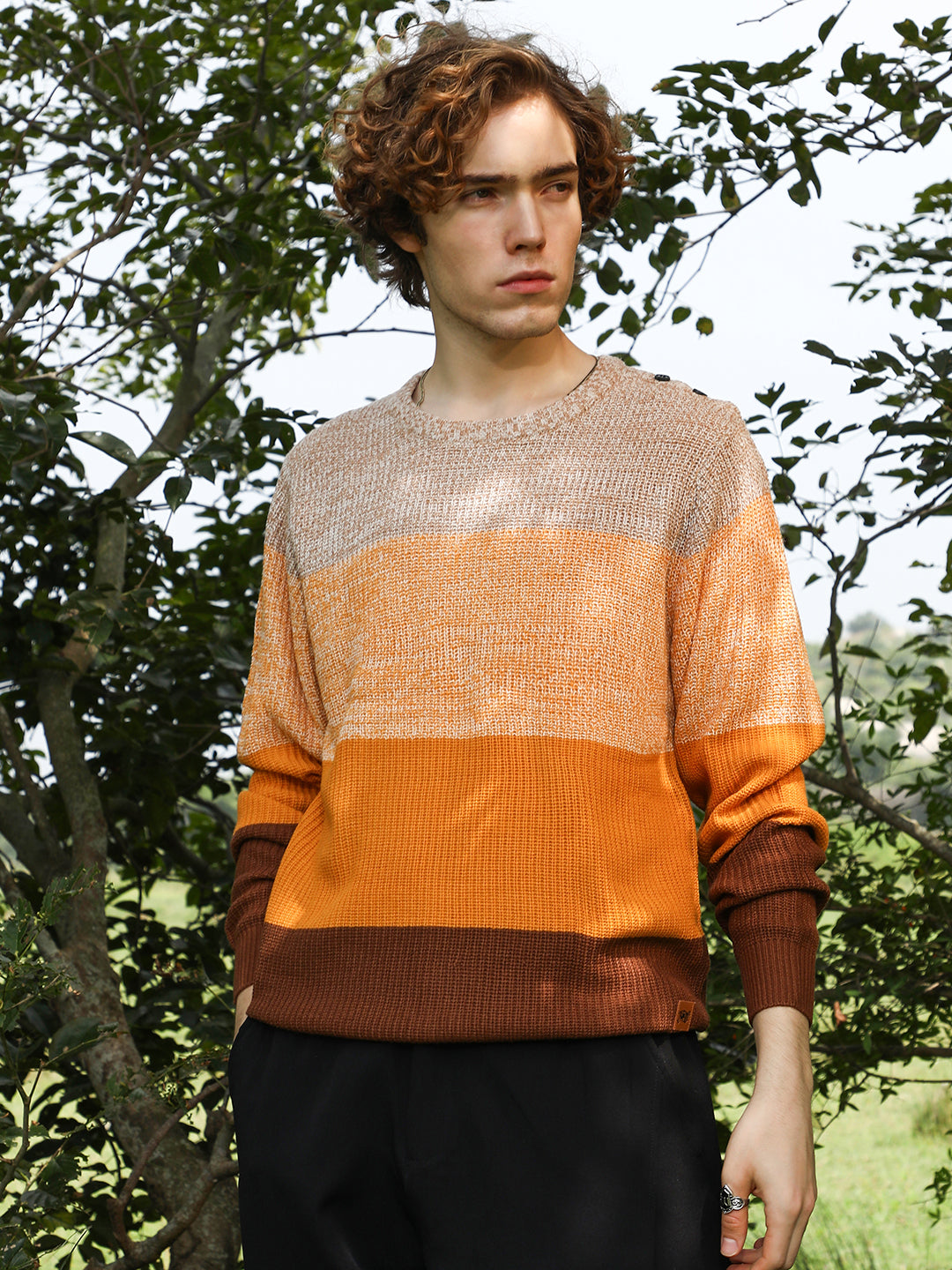 Contrast Panel Pullover Sweater