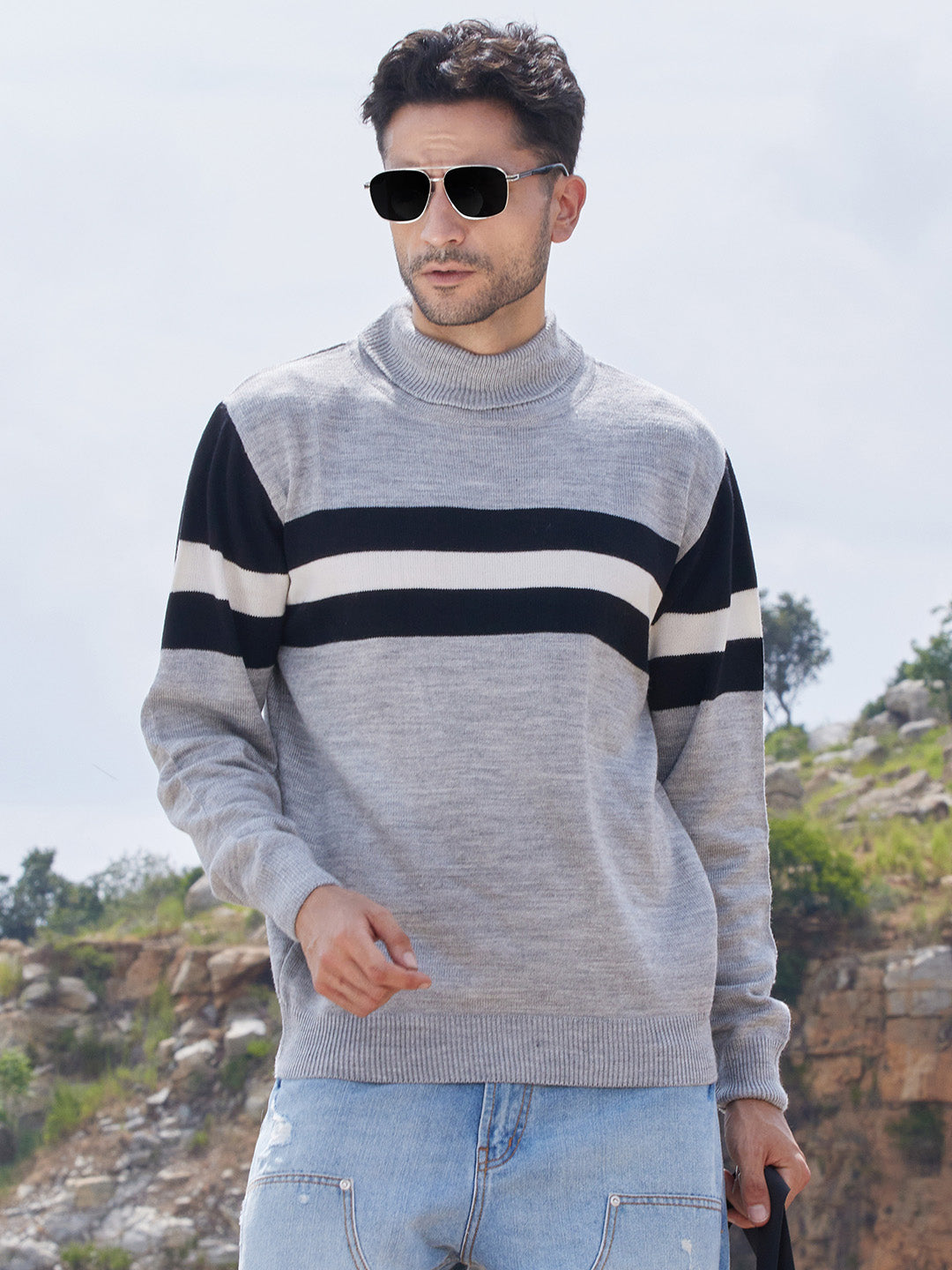 Men's Relaxed Horizontal Striped Pullover Sweater