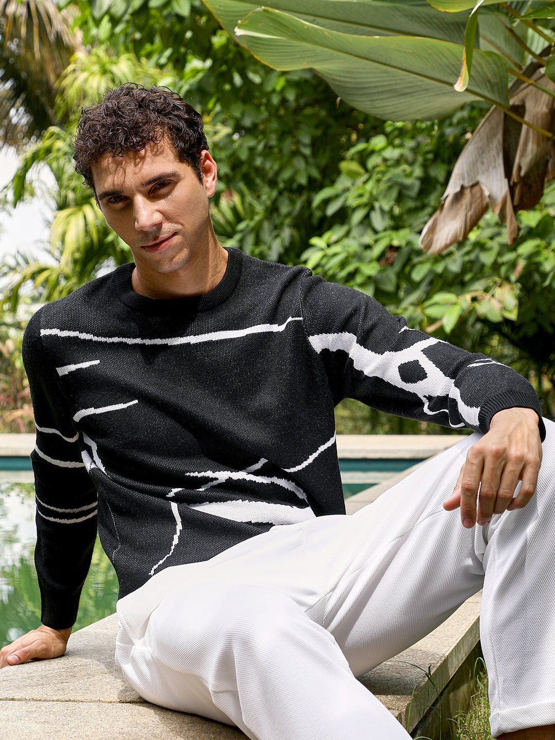 Mono-Abstract Pullover Sweater