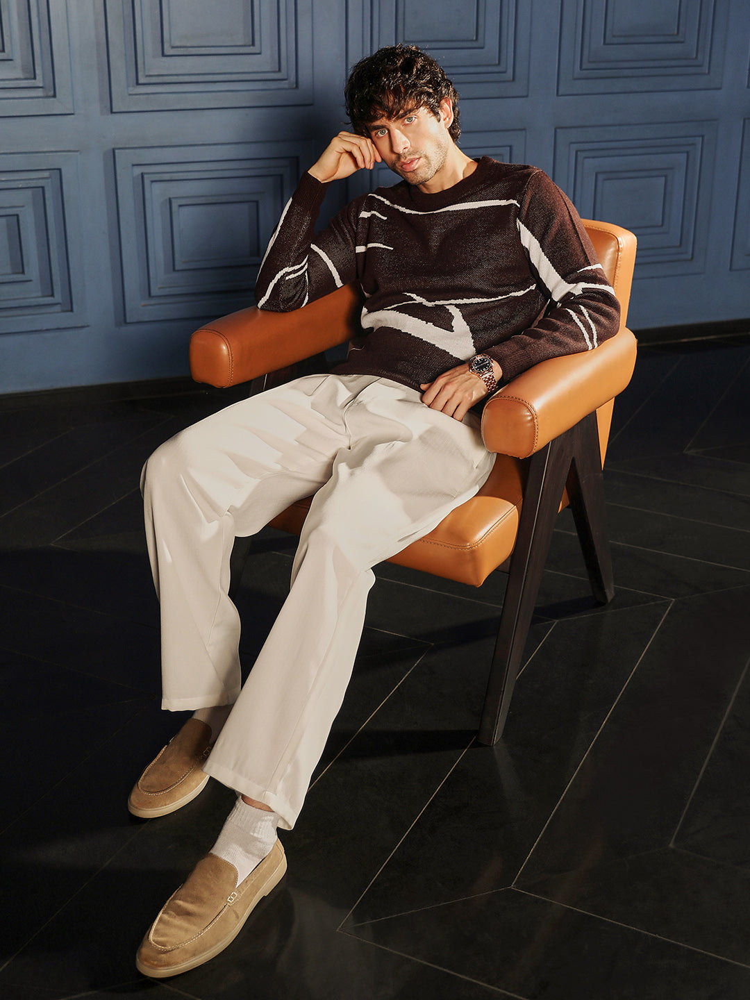 Mono-Abstract Pullover Sweater