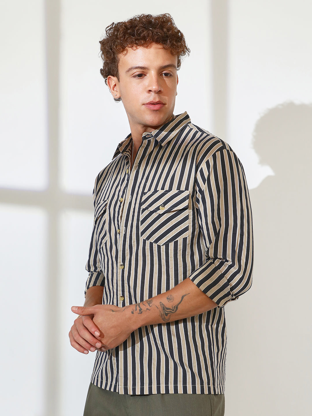 ₹899 | Campus Sutra men's Navy Blue & Khaki Beige Candy Striped