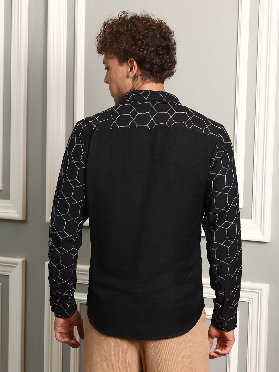 Hexagon-Lined Shirt