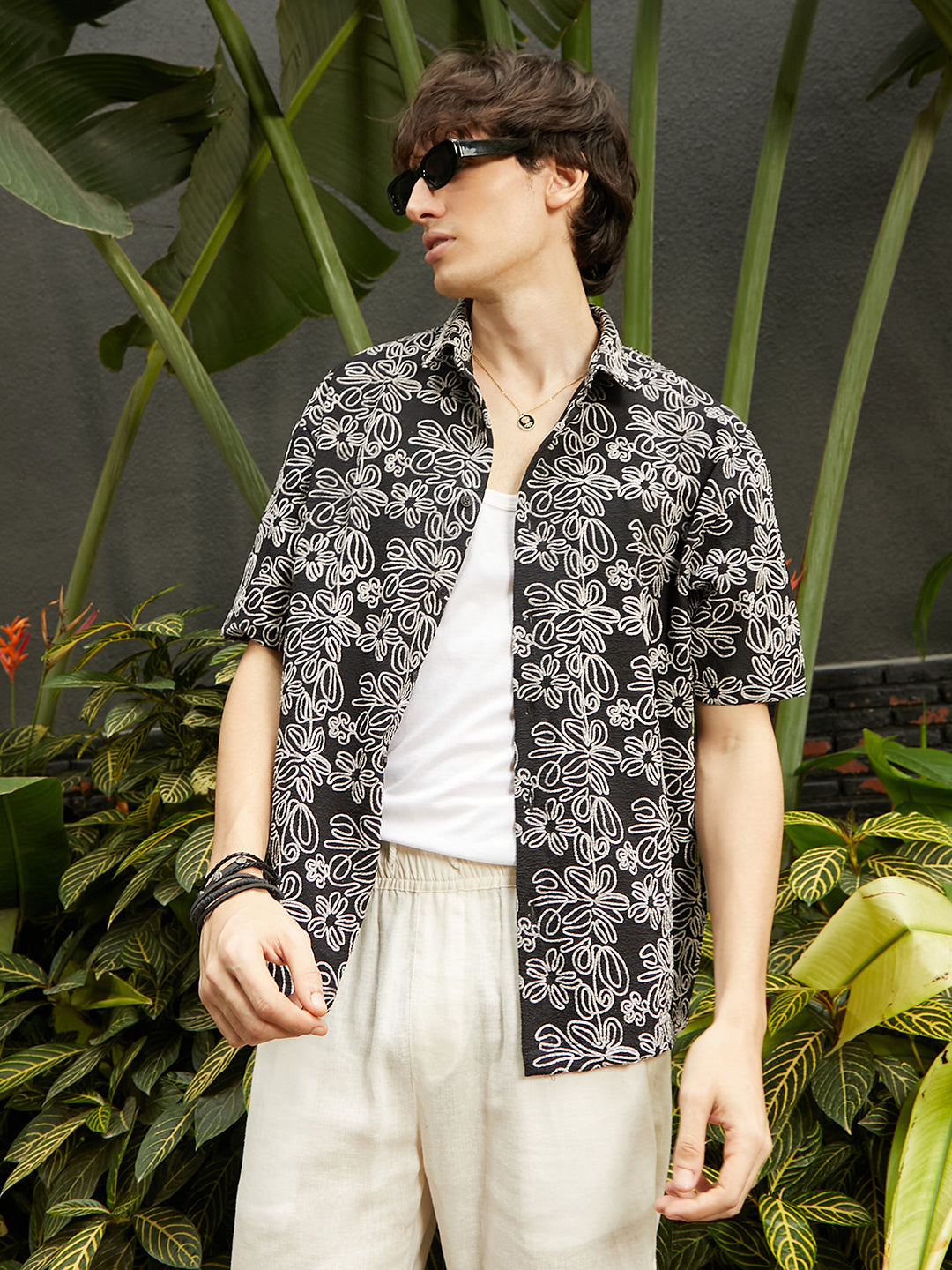 ₹899 Campus Sutra men's Midnight Black Floral-Lined Oversized