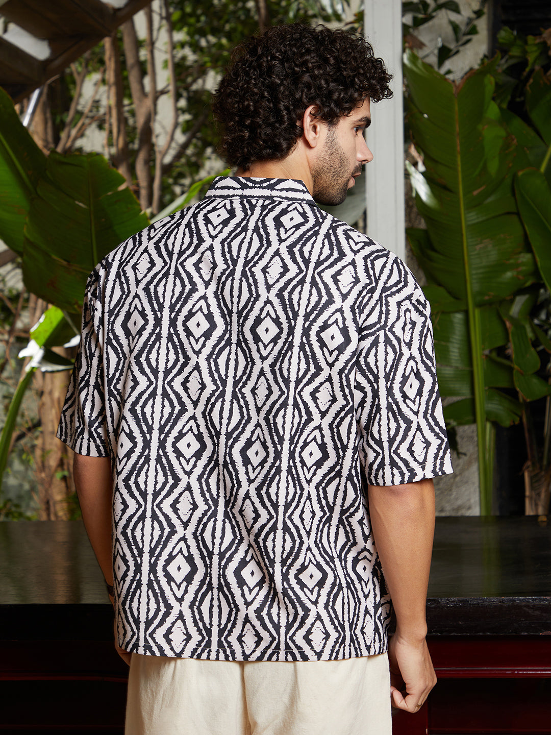 Indie-Utility Oversized Shirt