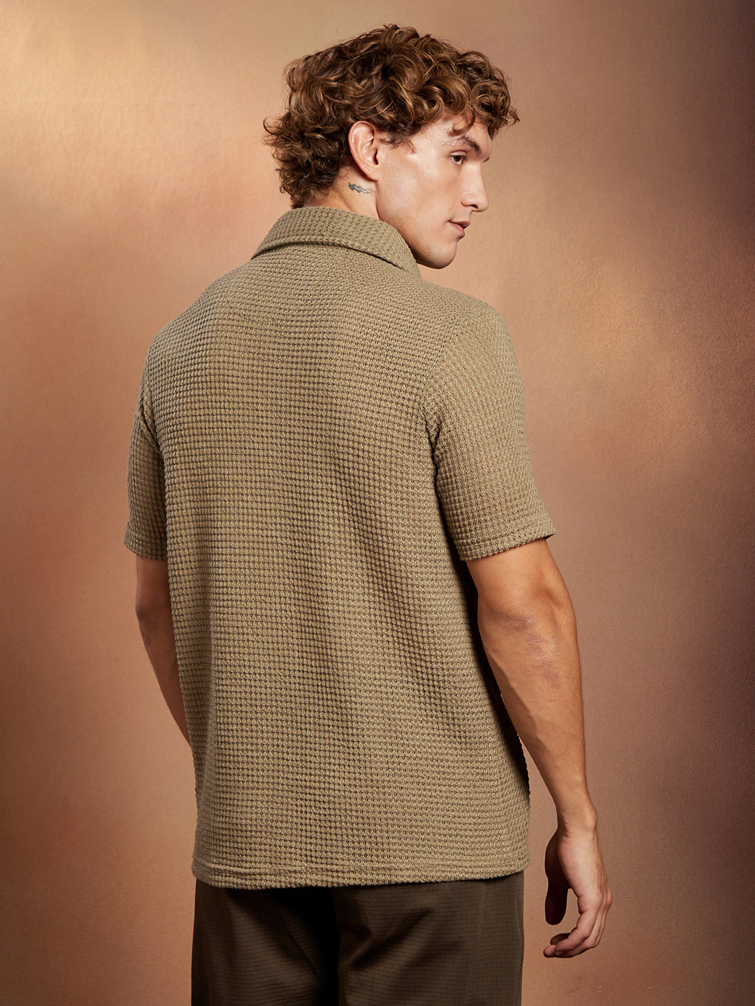 Solid-Knit Oversized Shirt