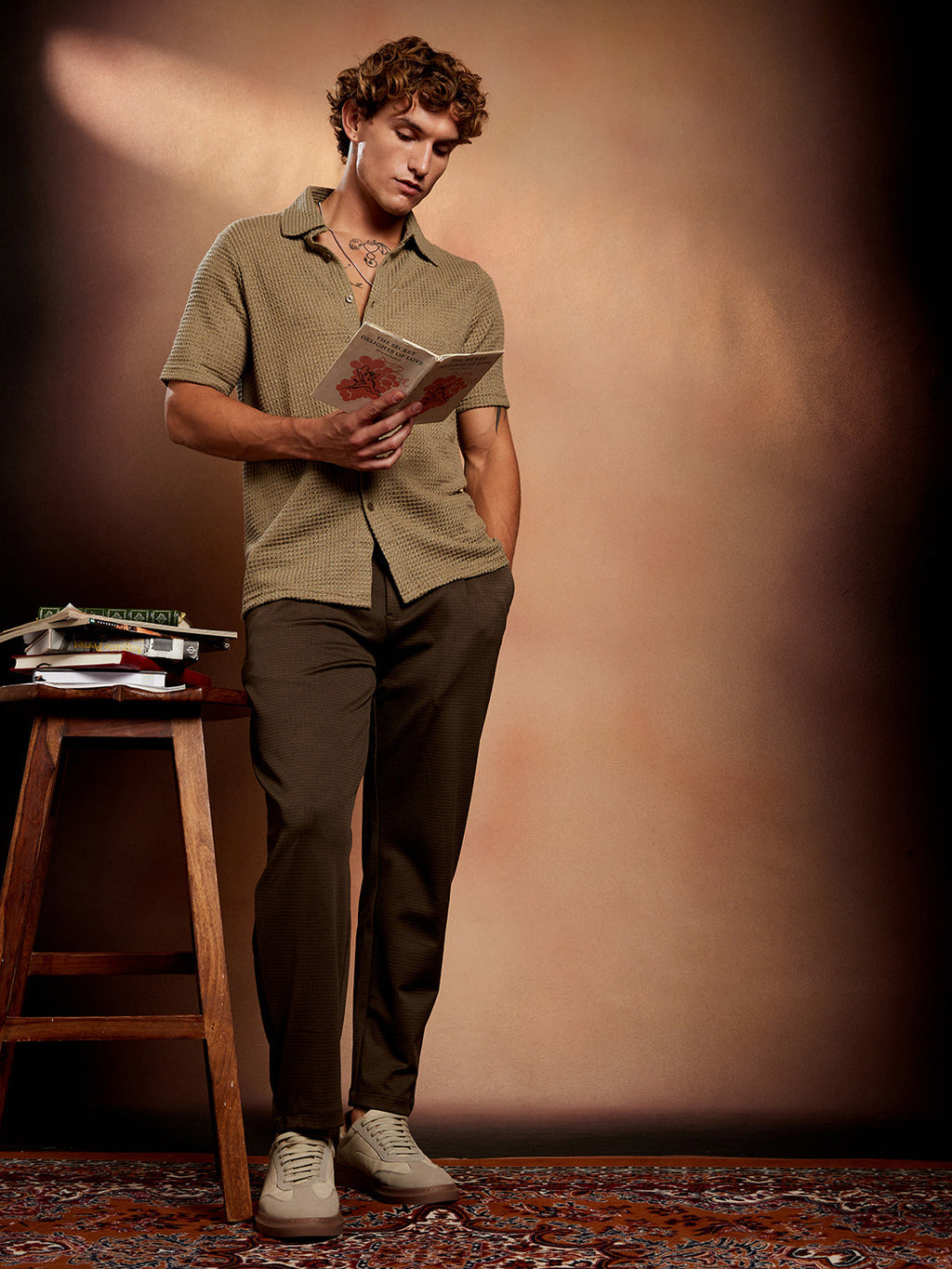 Solid-Knit Oversized Shirt