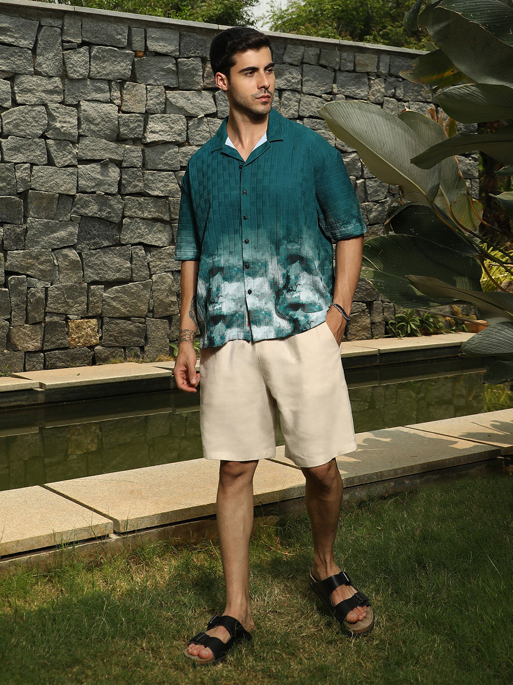 Abstract-Ombre Oversized Shirt