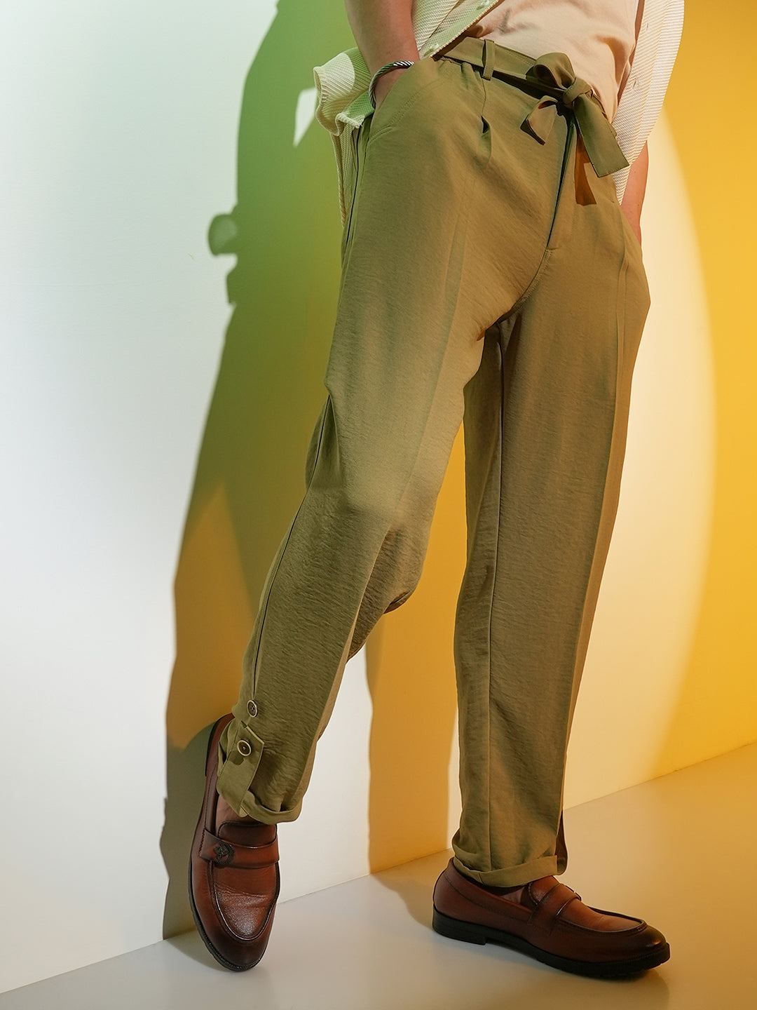 Roll-Up Trousers