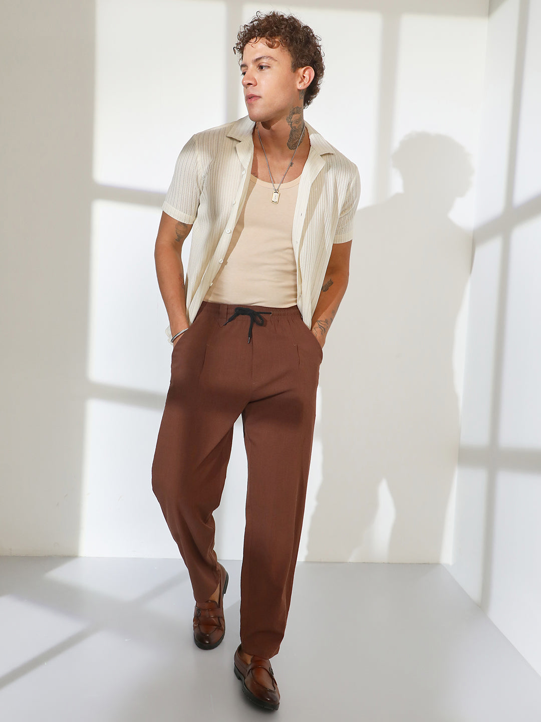 Straight-Fit Linen-Blend Trousers