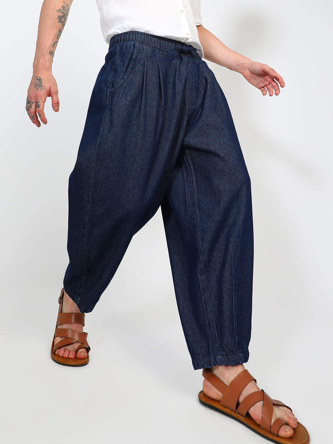 Slouched Ankle-Length Denim Jeans