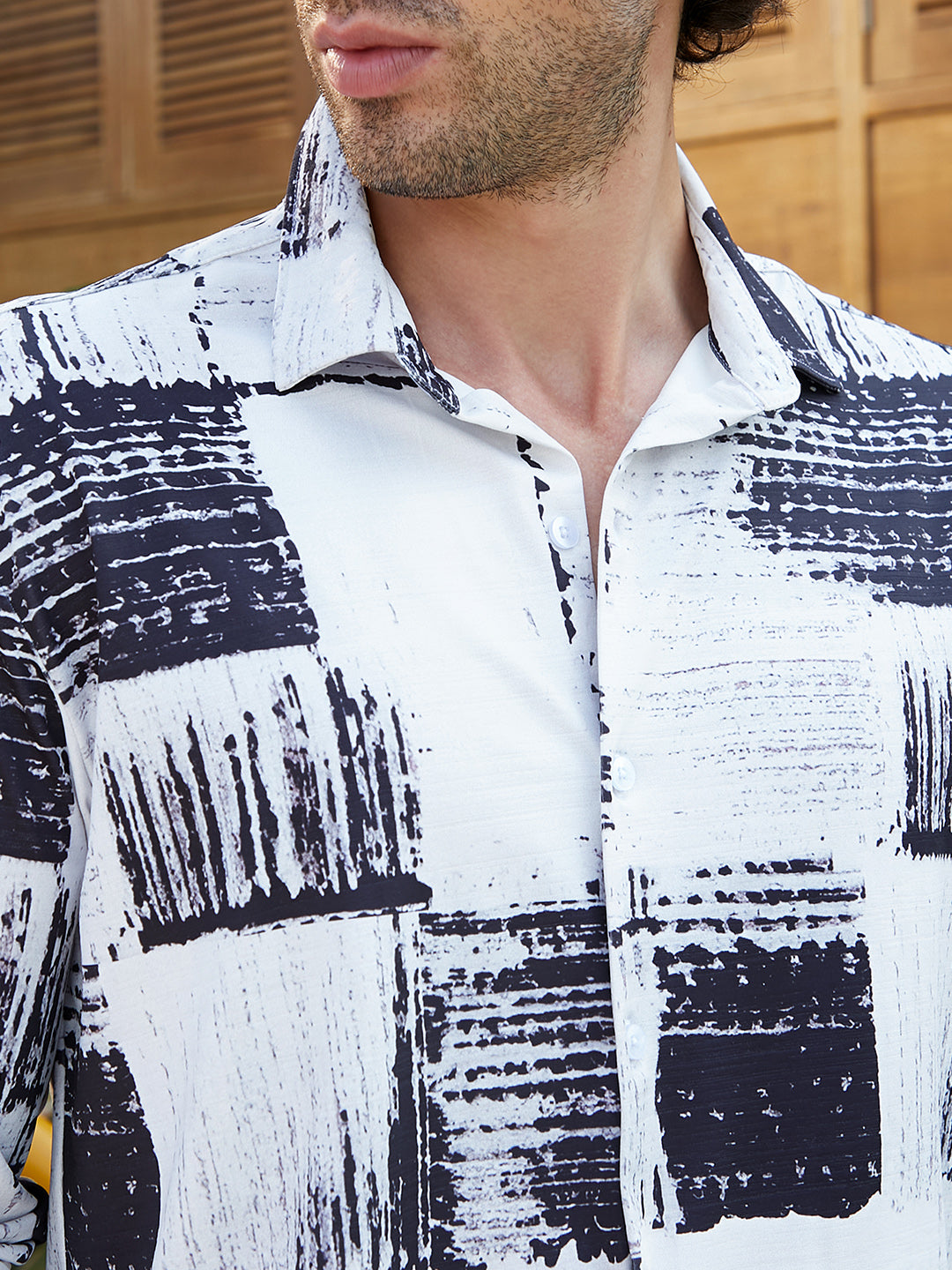 Contrast-Fade Imprint Shirt