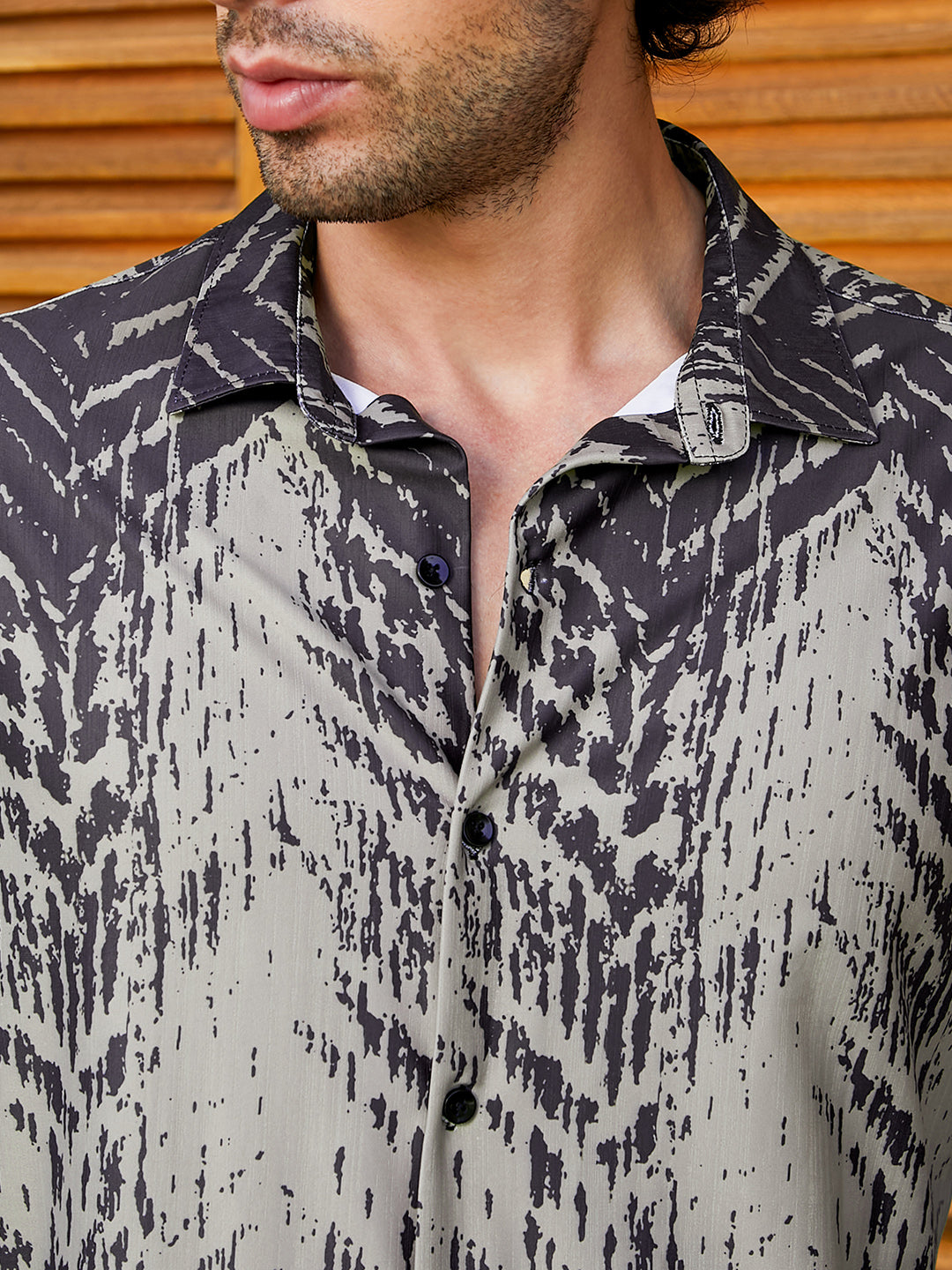 Faded-Chevron Imprint Shirt