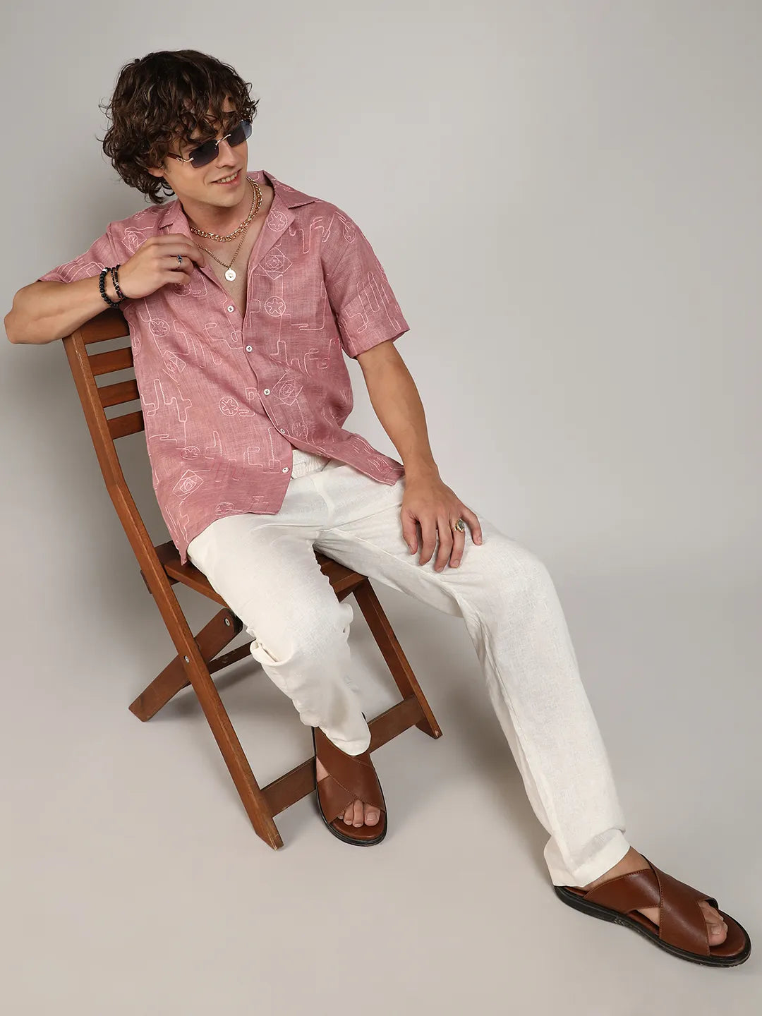 Embroidered One-Lined Shirt