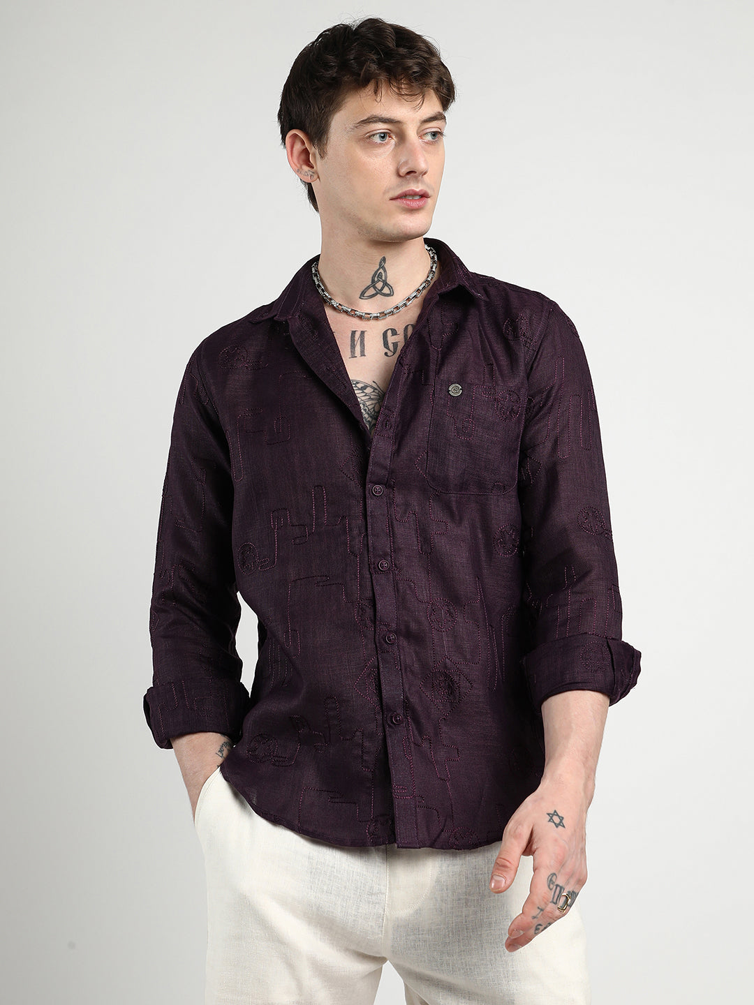 Curensology タスランジップブラウス ₹797 | Campus Sutra men's Plum Purple Embroidered One-Lined Shirt