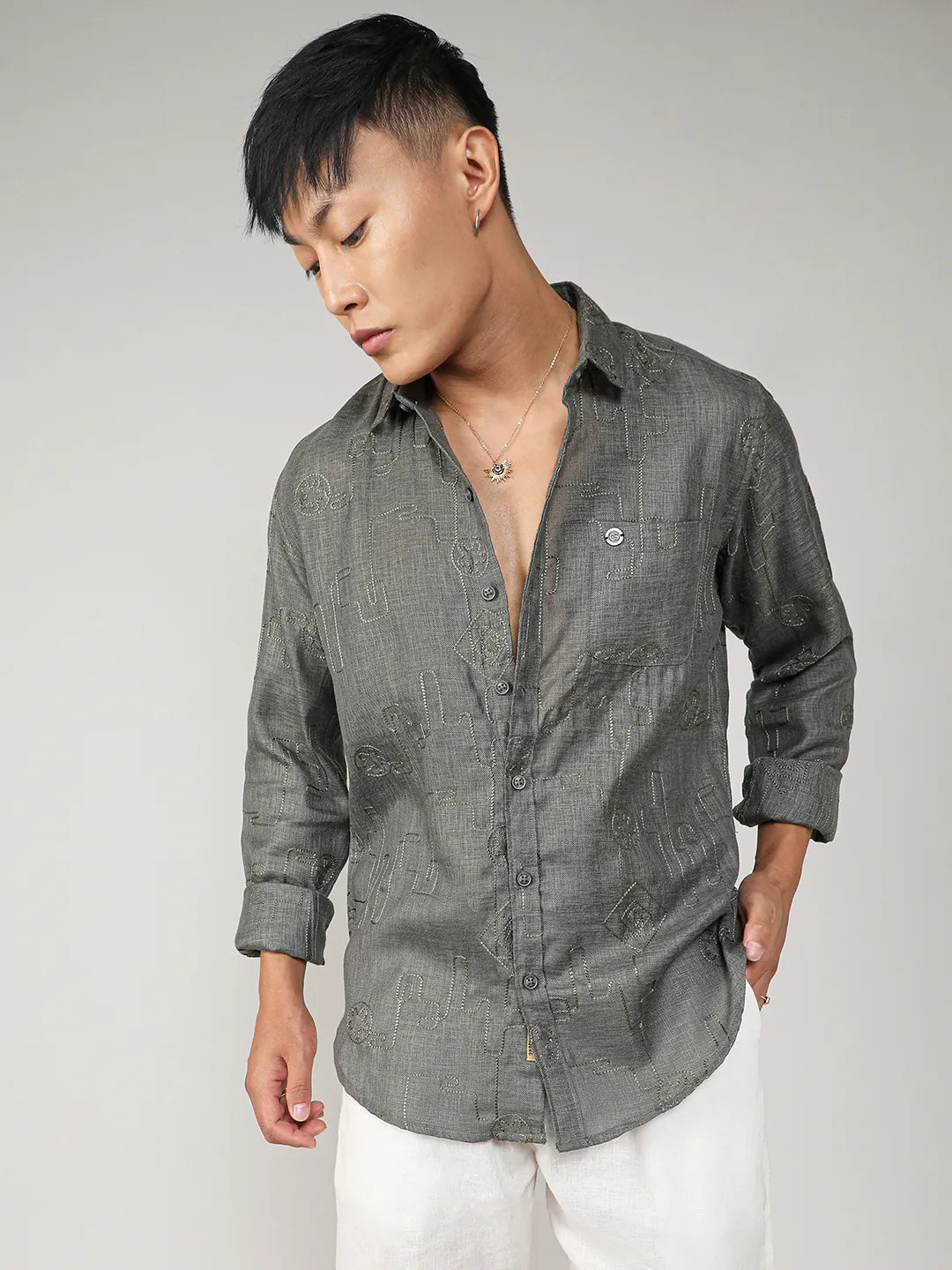 Embroidered One-Lined Shirt