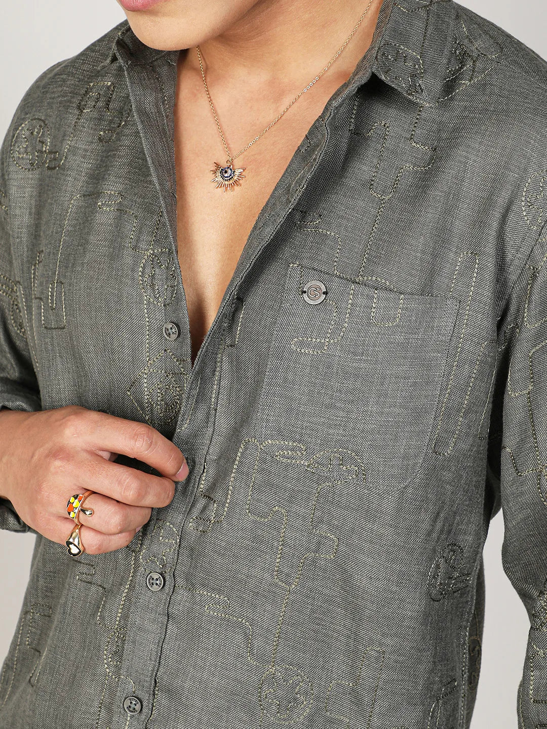 Embroidered One-Lined Shirt