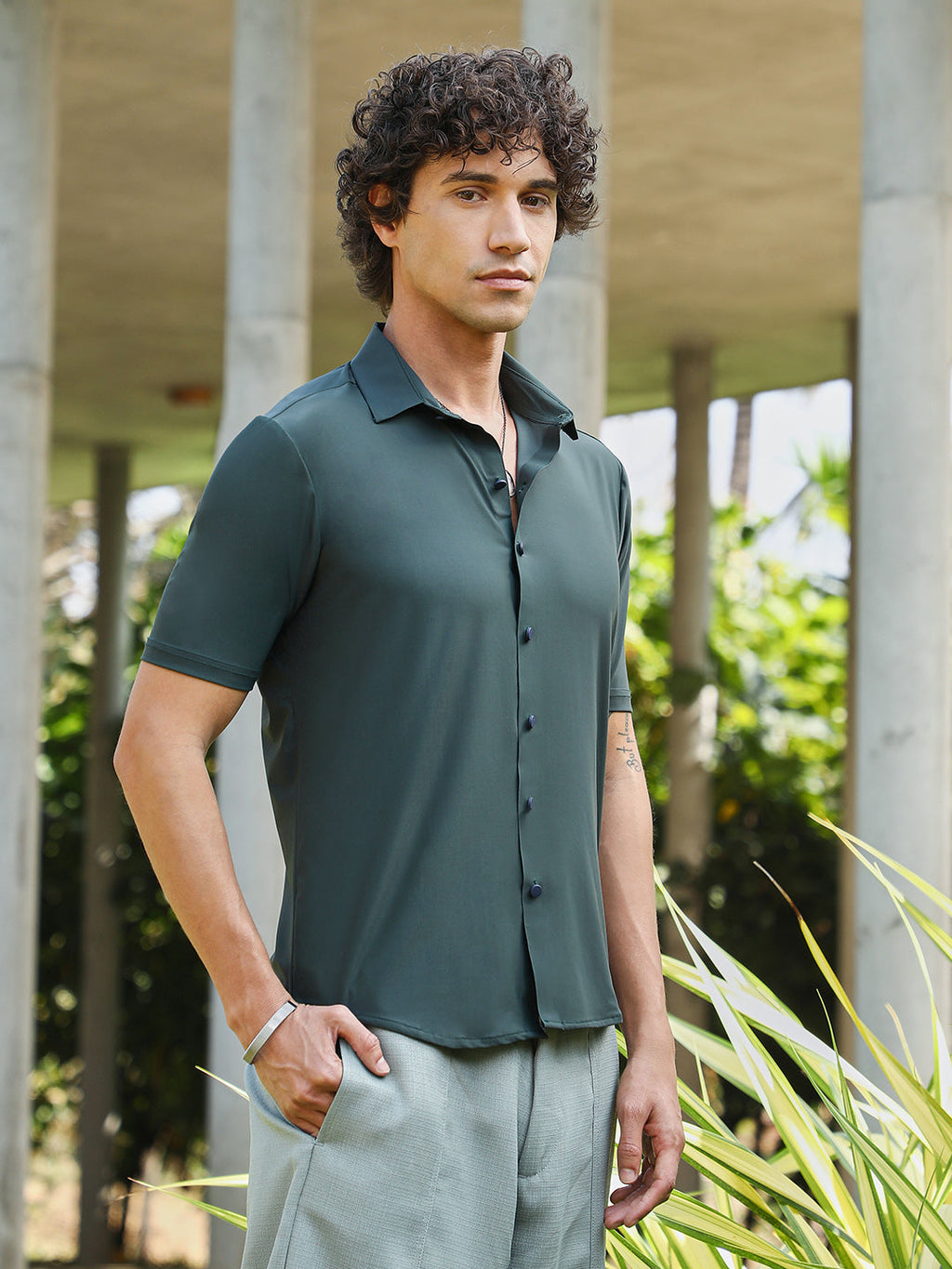 Seamless Solid Shirt