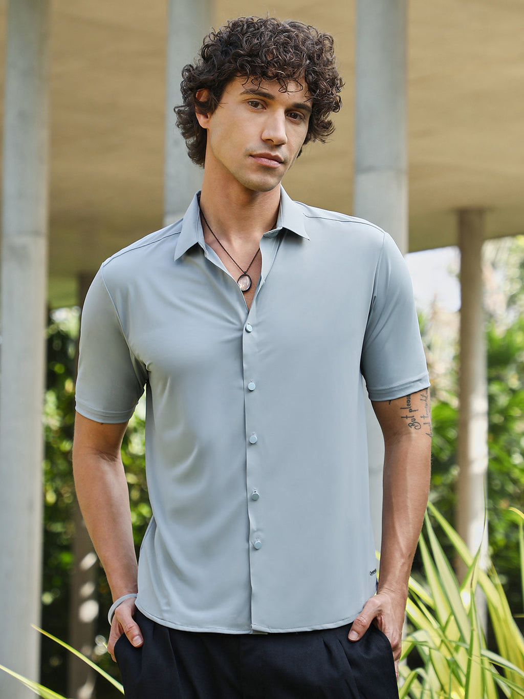 Seamless Solid Shirt