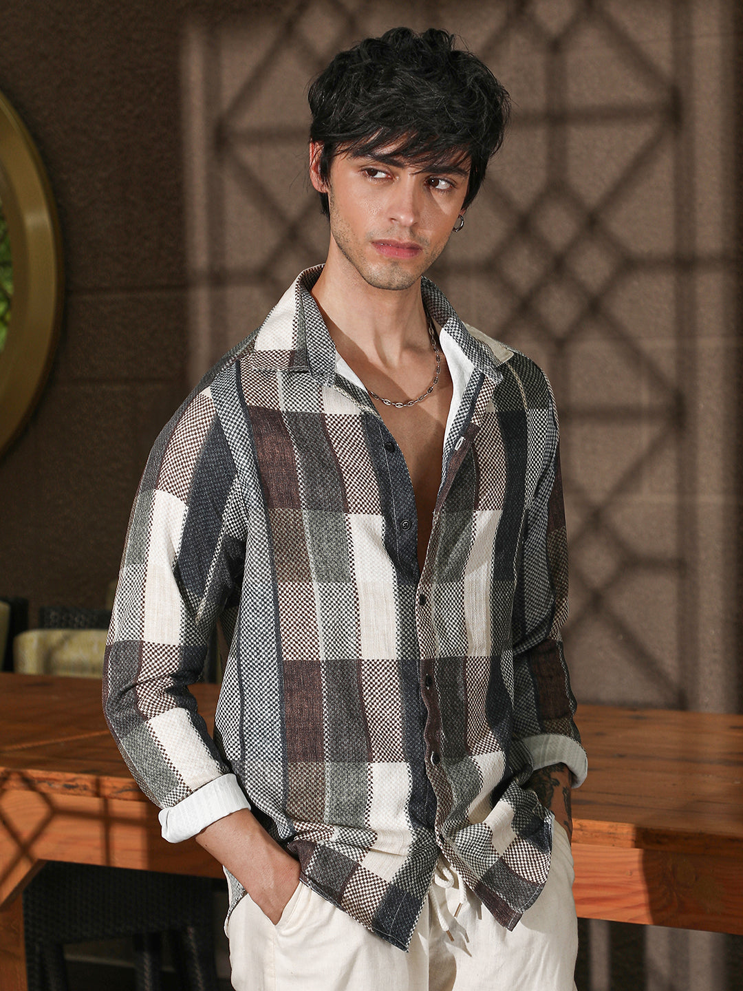 Woven-Block Oversized Shirt XL