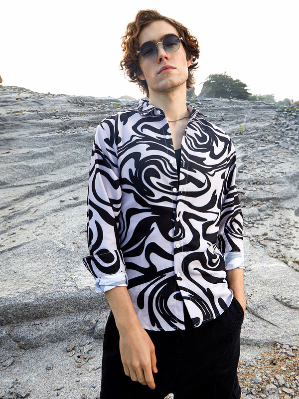 Contrast-Fluid Shirt