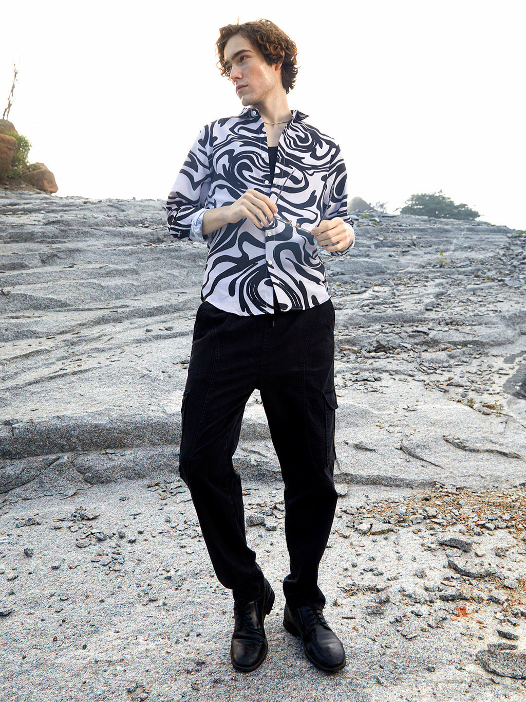 Contrast-Fluid Shirt