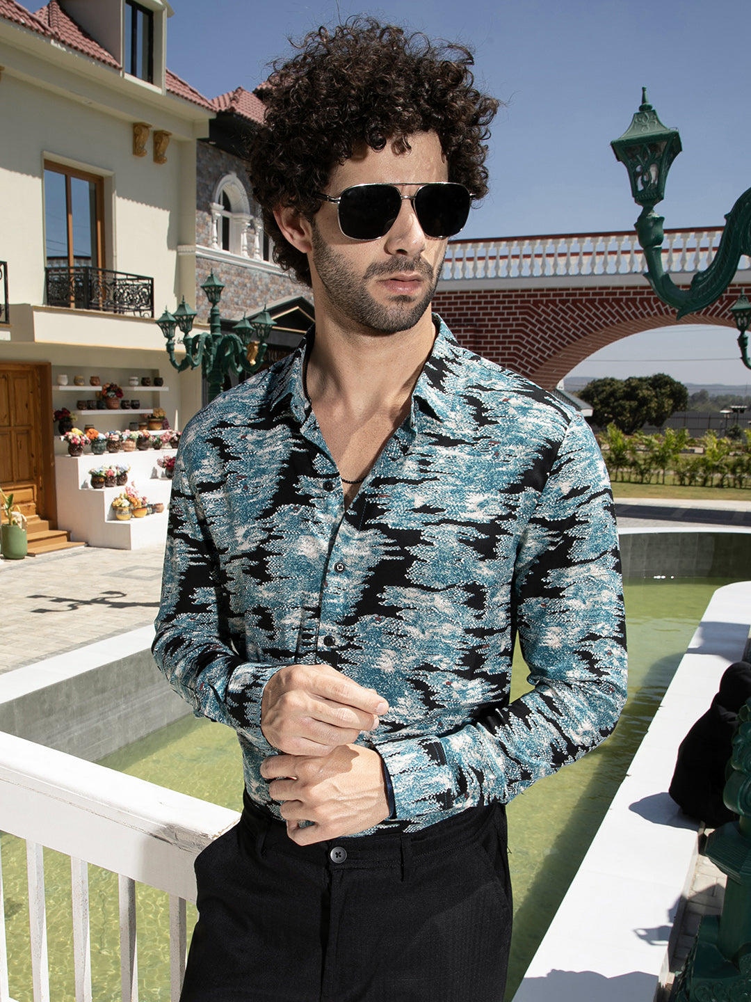 Contrast-Scuff Shirt