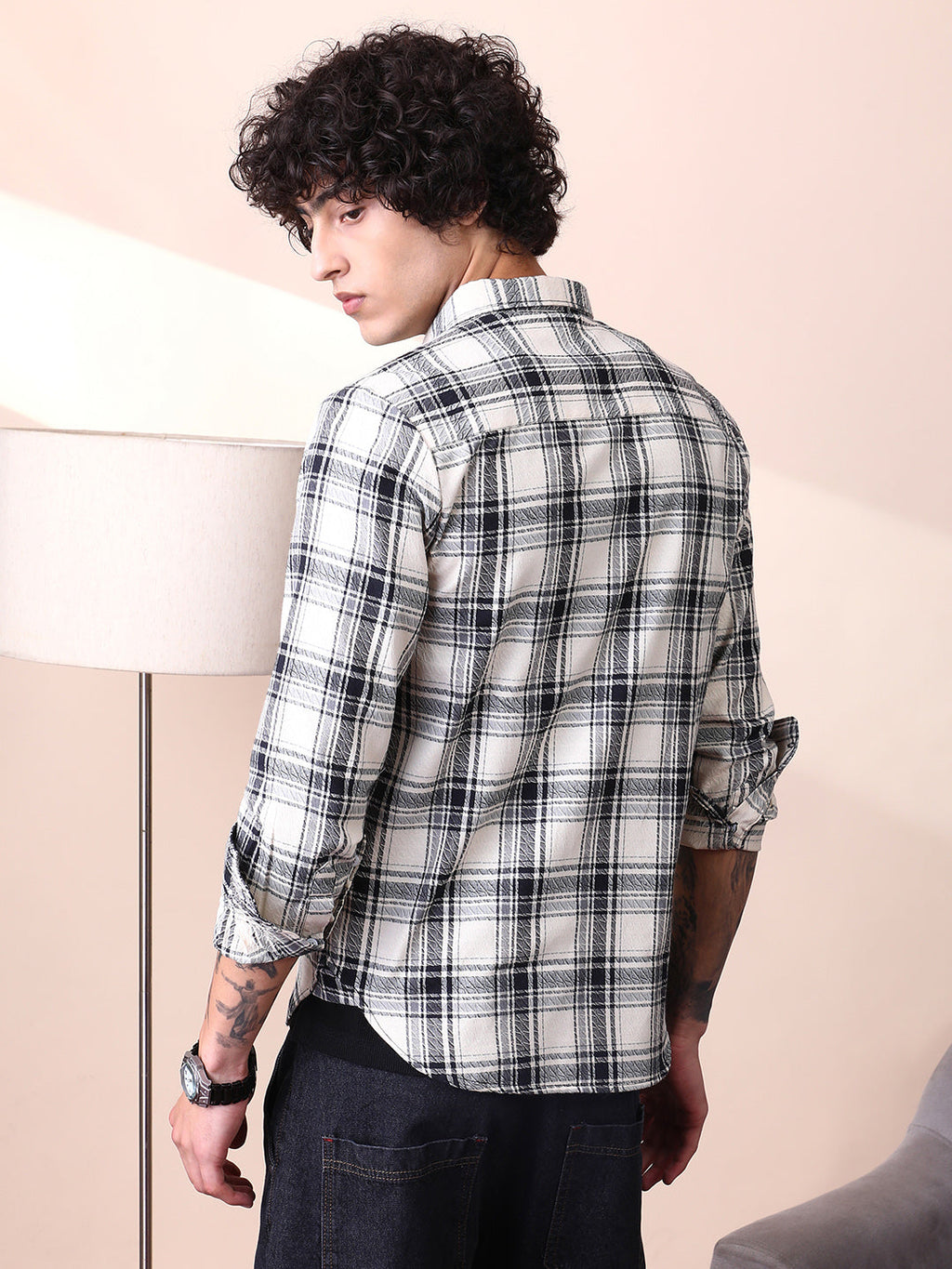 Halo-Graph Regular Shirt