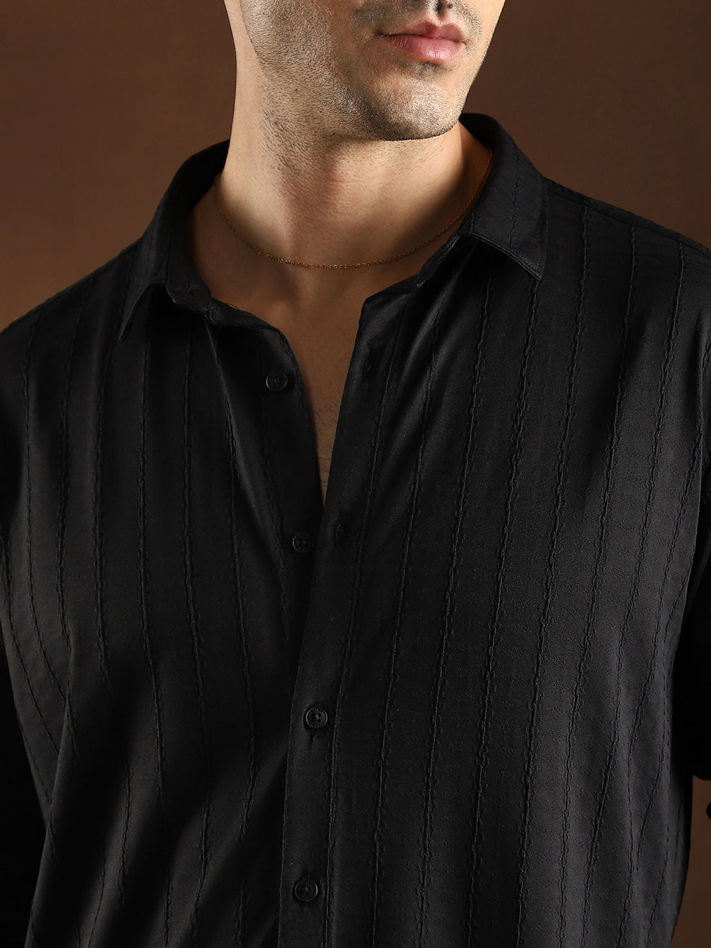 Spiralknot-Tactile Shirt