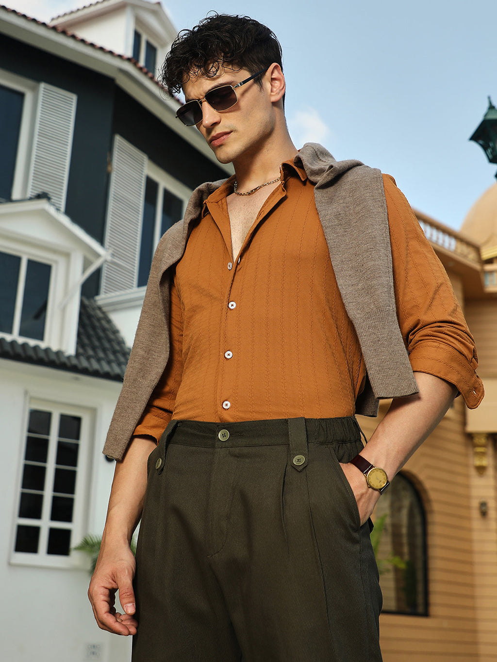 Spiralknot-Tactile Shirt