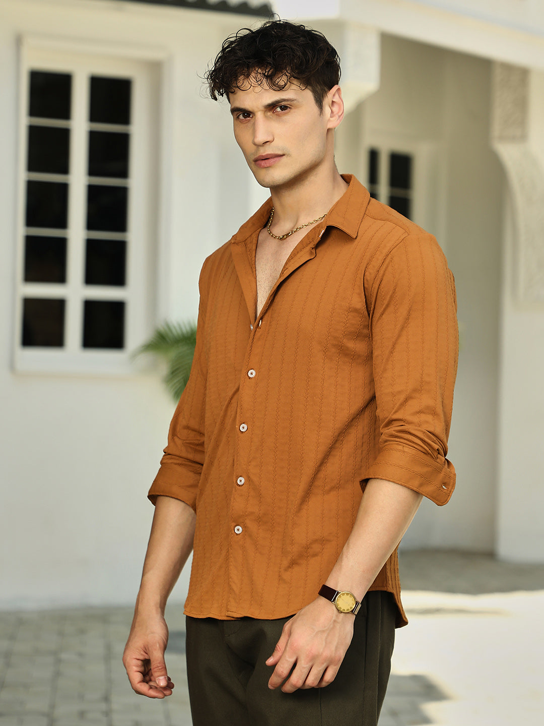 Spiralknot-Tactile Shirt