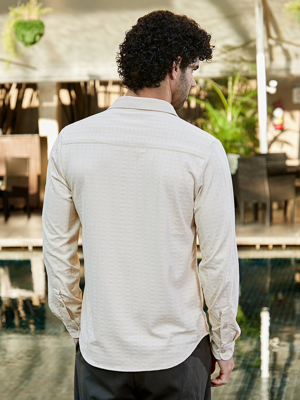 Spiralknot-Tactile Shirt