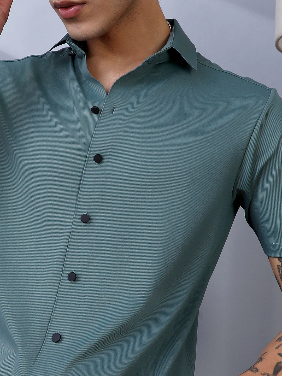 Seamless Solid Shirt