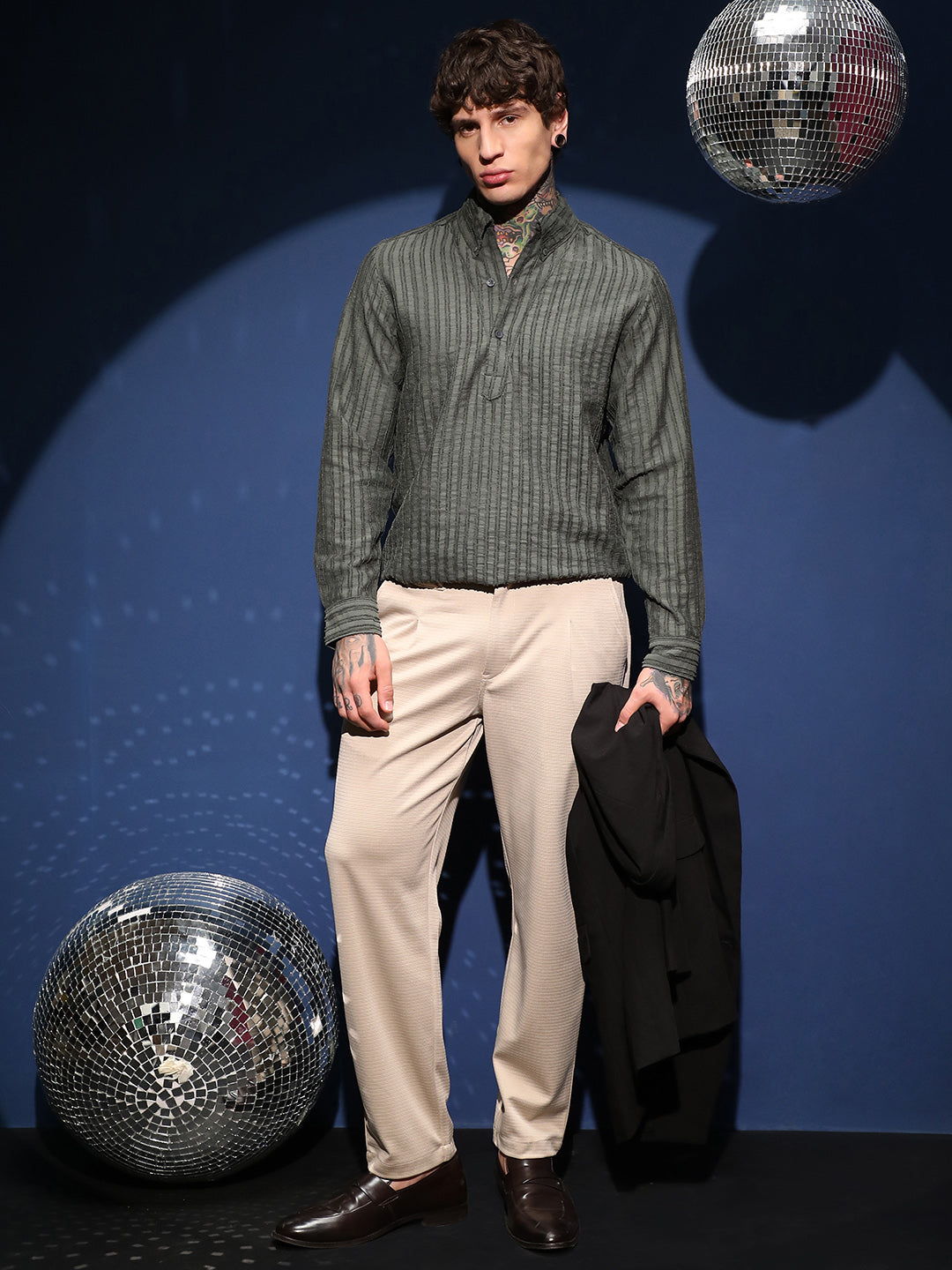 Edge-Lined Half-Placket Shirt