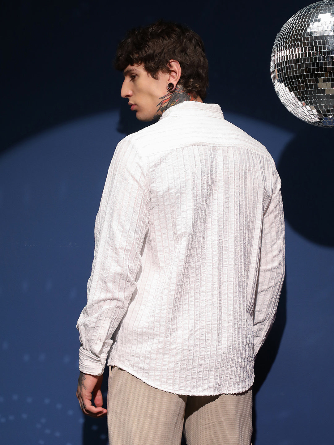 Edge-Lined Half-Placket Shirt