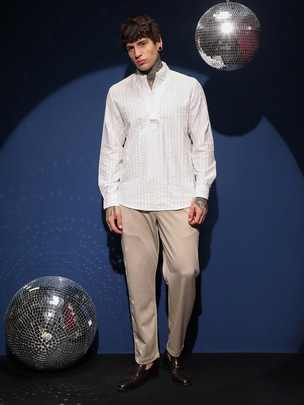 Edge-Lined Half-Placket Shirt