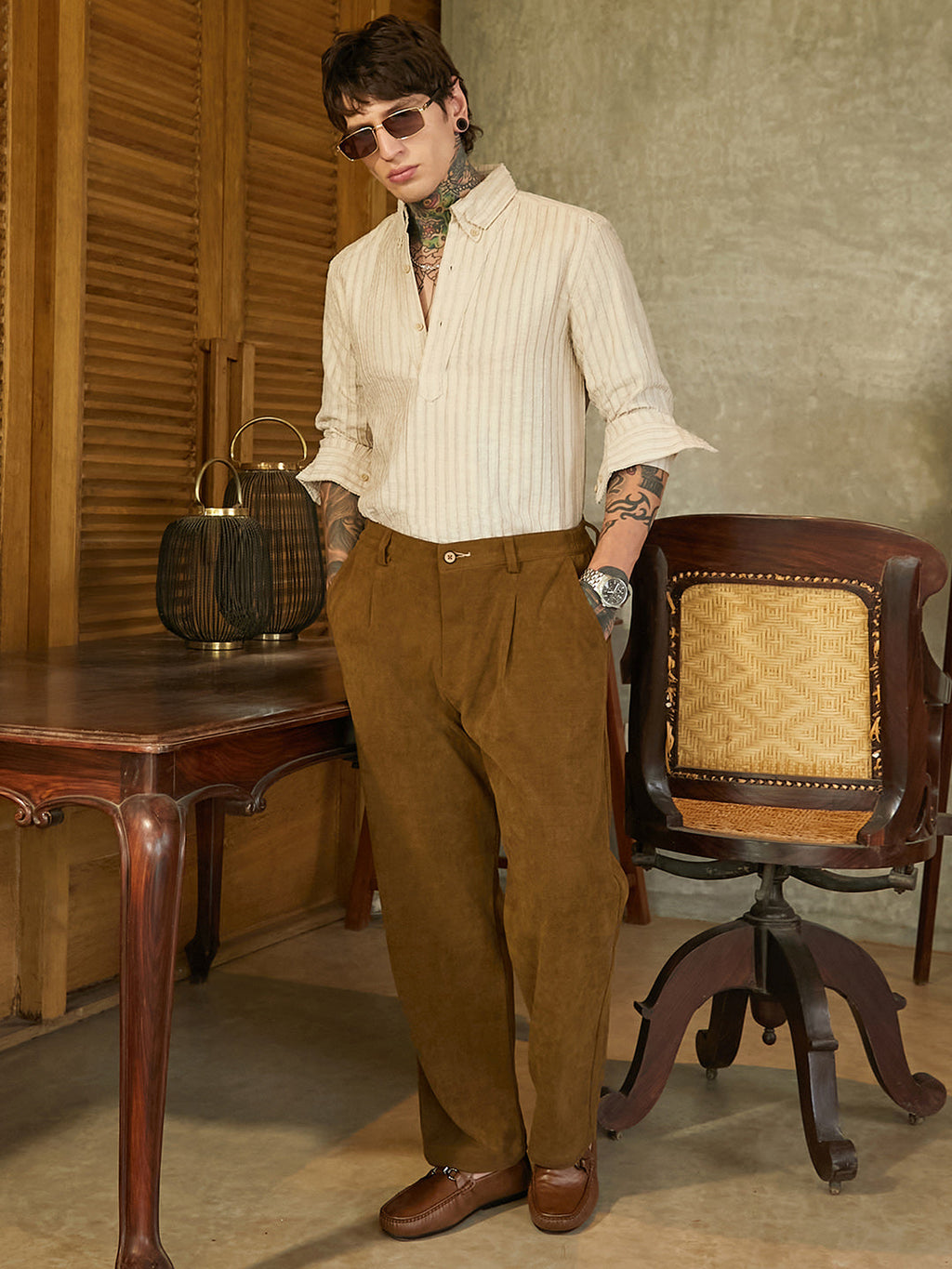 Edge-Lined Half-Placket Shirt