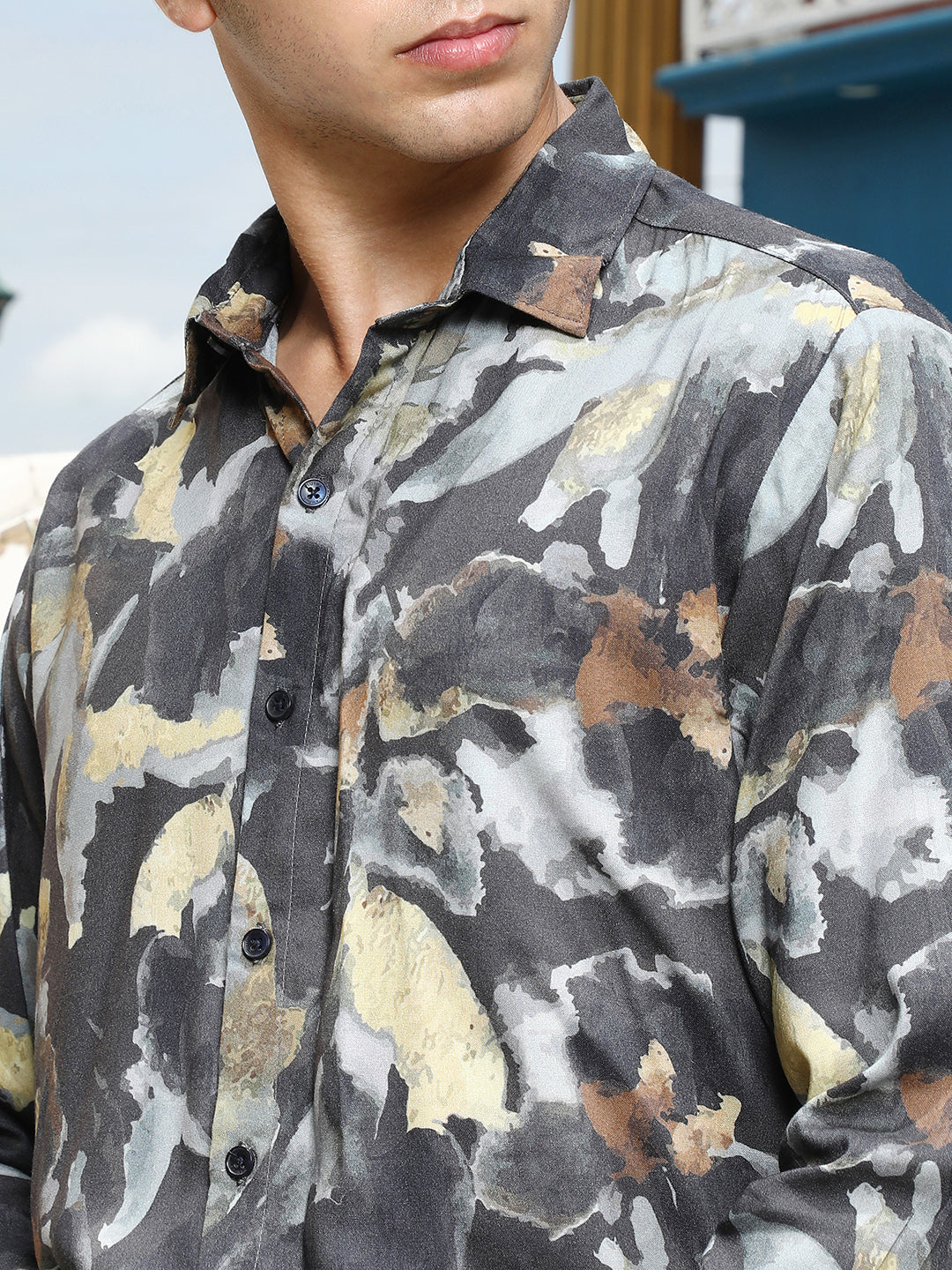 Abstract-Blur Imprint Shirt